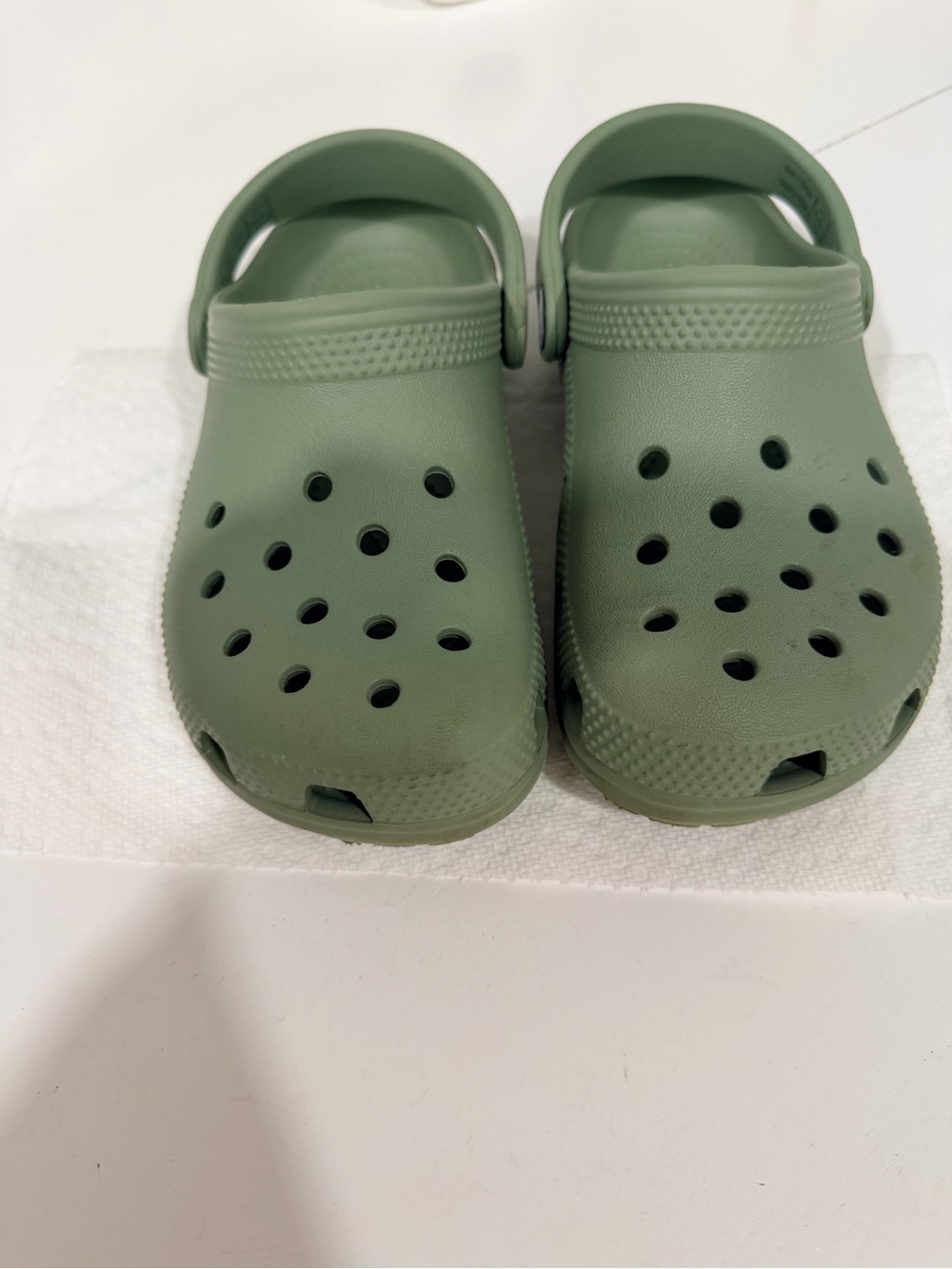 Kids Olive Green Lightweight Clog Sandals size 13